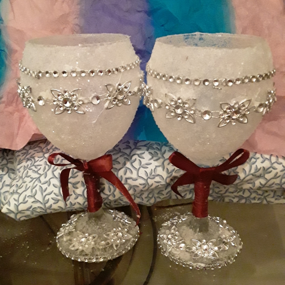 Decorate wine glasses handmade